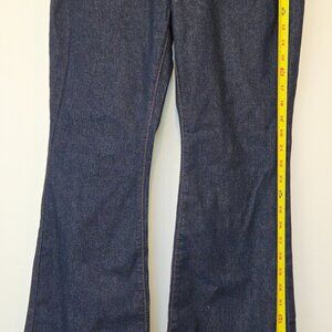 Levi’s 726 Flare NWT 30 X 32 Women